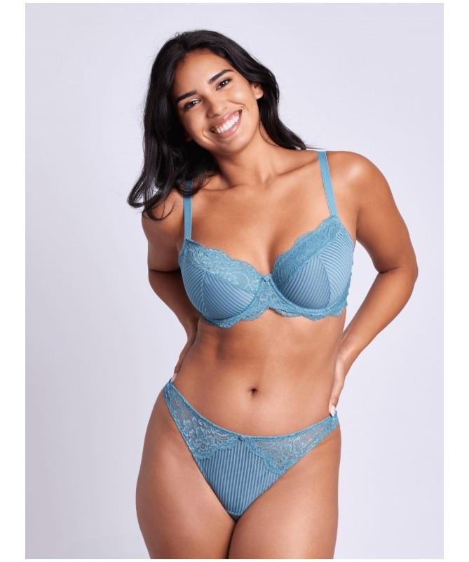 Tanga dentelle bleue VALEGE du 36 au 44 _ Foudre _ TEKA MODE